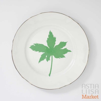Arabia Cranesbill Plate 23 cm, Vintage
